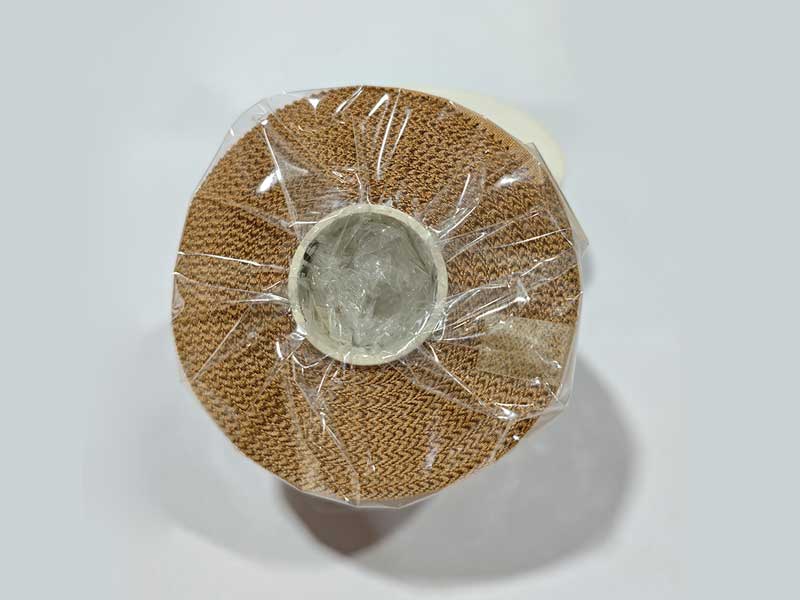 提升產(chǎn)效關(guān)鍵：運(yùn)動(dòng)膠帶分切機(jī)全解析